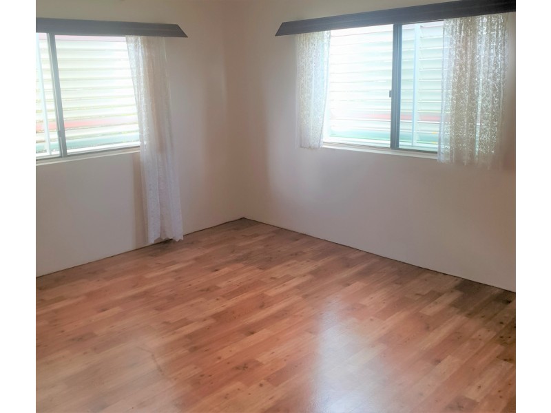 2 Hales Street, Mareeba QLD 4880