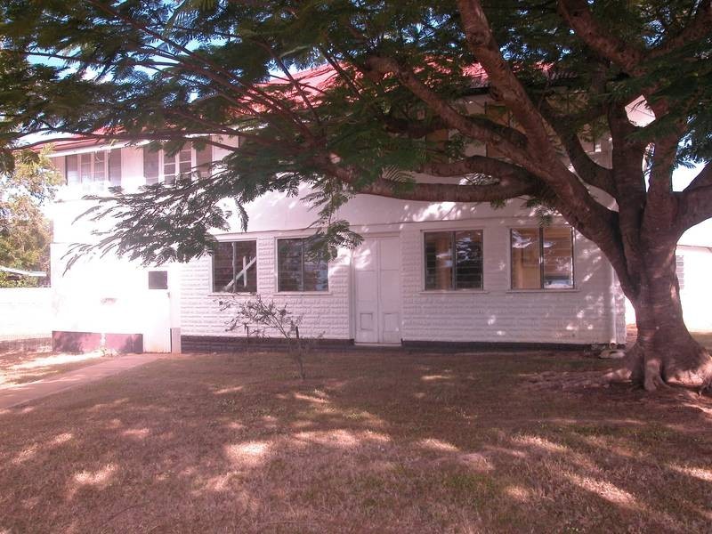 34 Atherton St, Mareeba QLD 4880