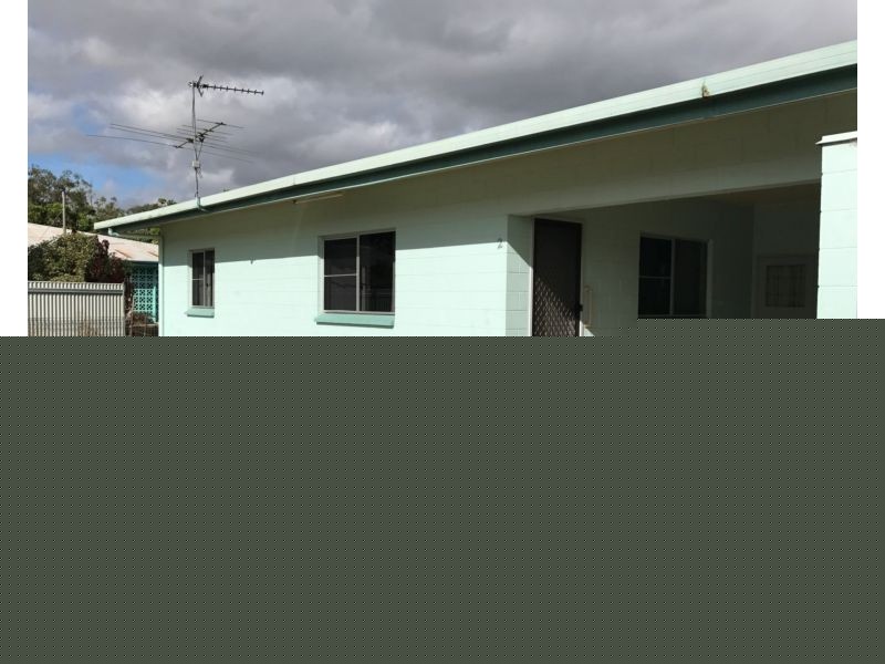 2/16 PETERS STREET, Mareeba QLD 4880