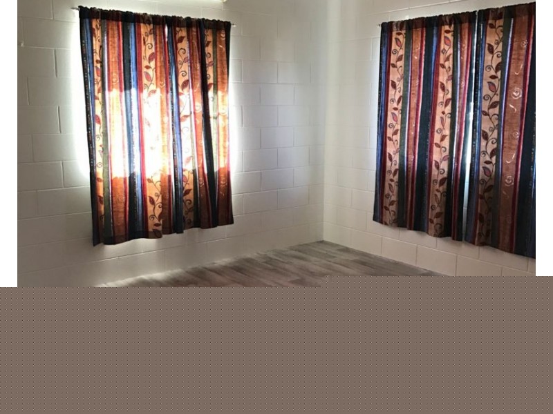 2/16 PETERS STREET, Mareeba QLD 4880