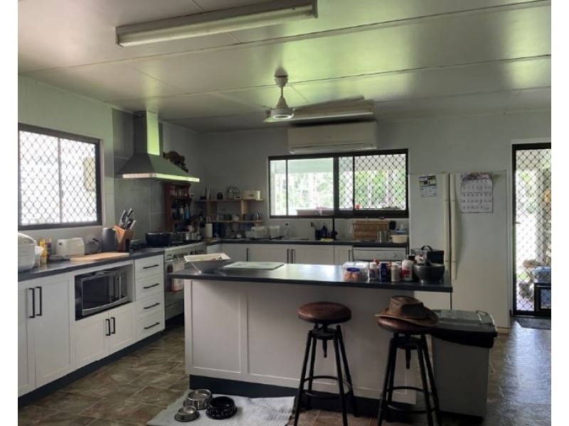 1/693 Bilwon Road, Mareeba QLD 4880