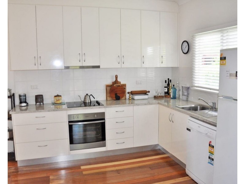 5 Riordan Street, Mareeba QLD 4880