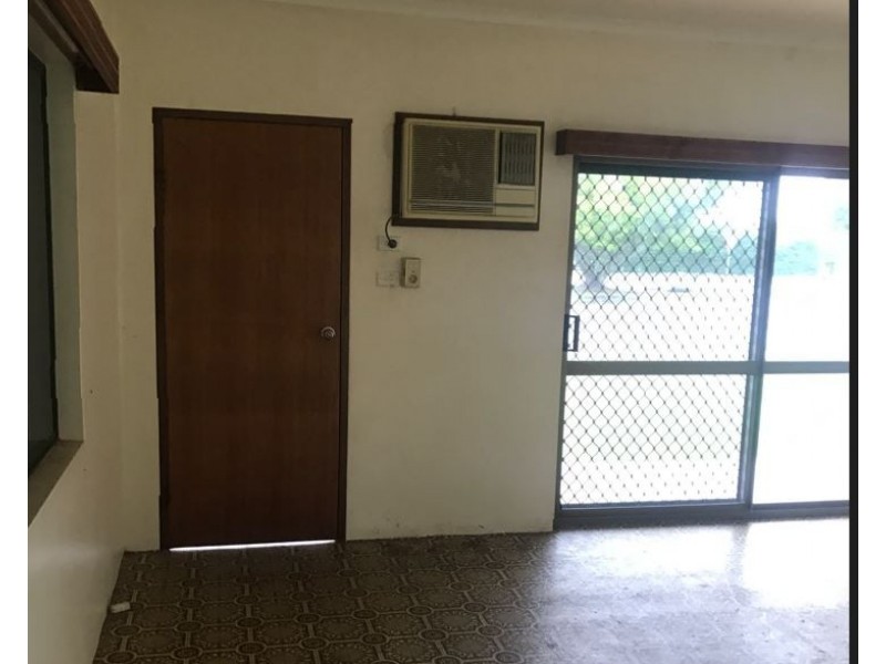 325 Byrnes Street, Mareeba QLD 4880