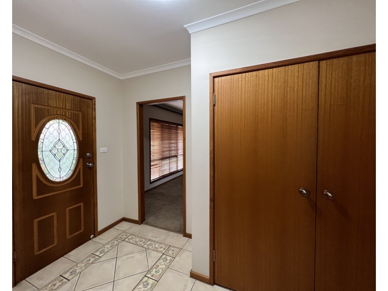 16 Dangaard Street, Mareeba QLD 4880