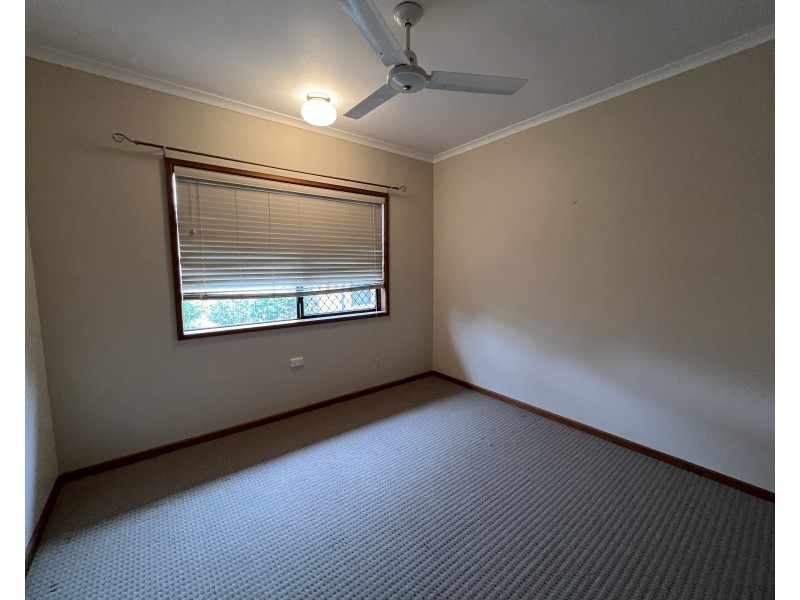16 Dangaard Street, Mareeba QLD 4880