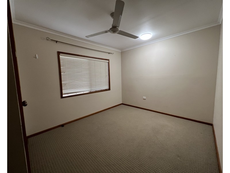16 Dangaard Street, Mareeba QLD 4880
