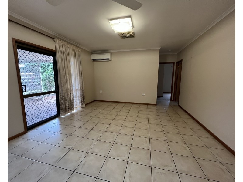 16 Dangaard Street, Mareeba QLD 4880