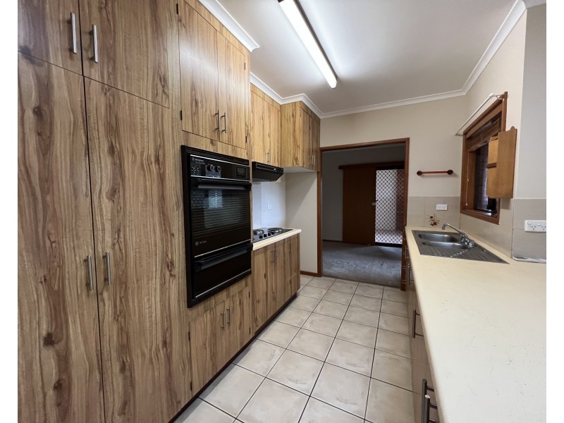 16 Dangaard Street, Mareeba QLD 4880