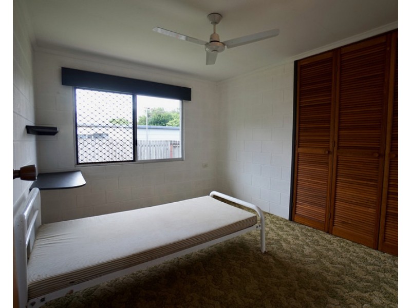 37 Royes Street, Mareeba QLD 4880