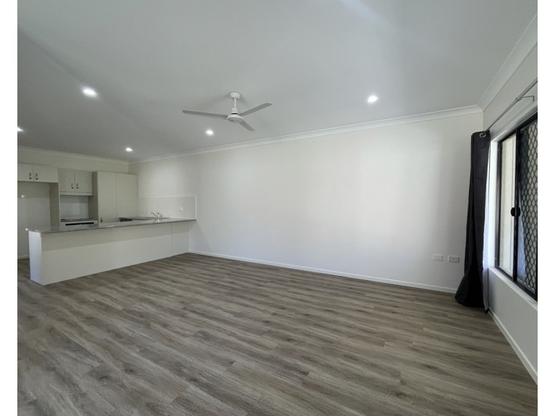 2/1A Langton Avenue, Mareeba QLD 4880