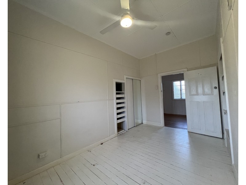 16 Lerra Street, Mareeba QLD 4880