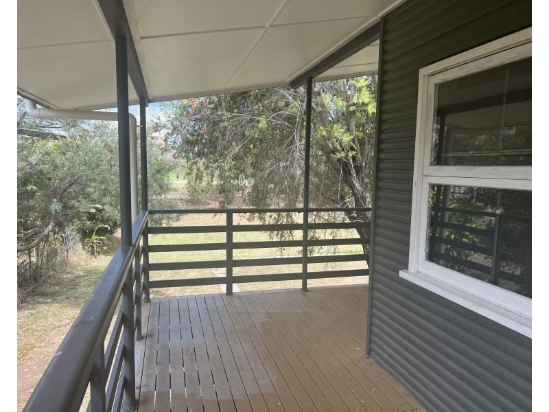 12 Quill Street, Mareeba QLD 4880