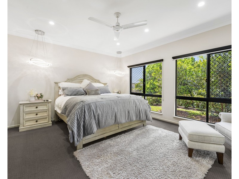 2 Curlew Close, Mareeba QLD 4880