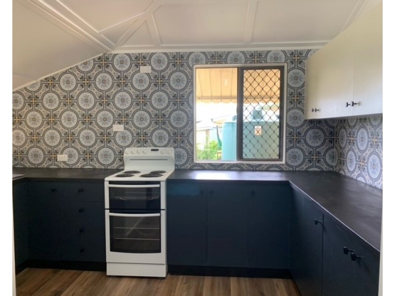 52 Strattman, Mareeba QLD 4880