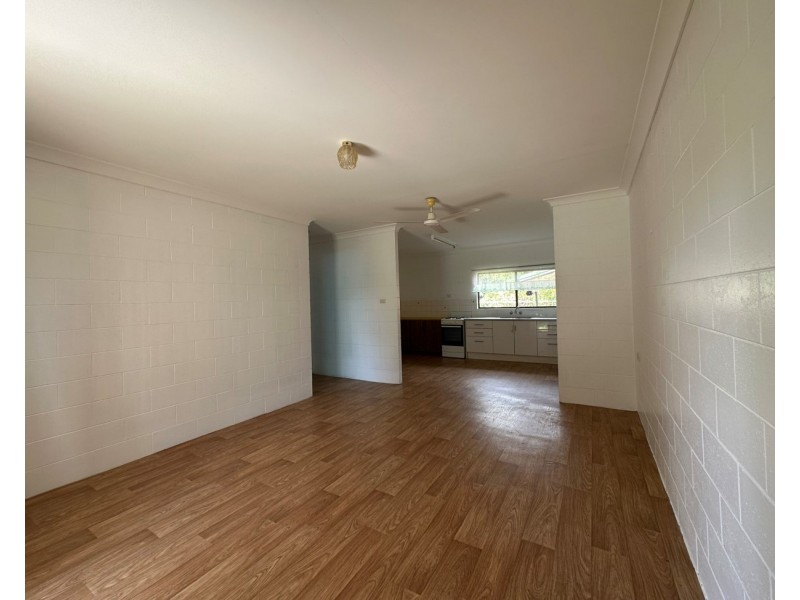 2/2 Horan Street, Mareeba QLD 4880