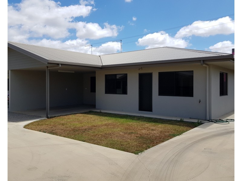 5/2-4 Strattman Street, Mareeba QLD 4880