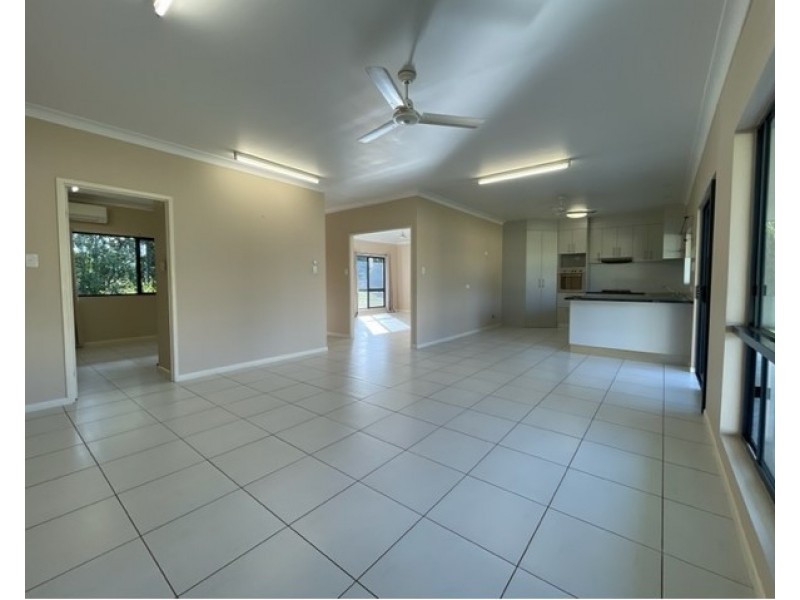 2 Tobiano Street, Mareeba QLD 4880