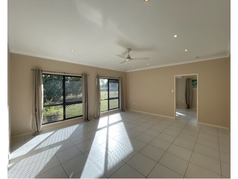 2 Tobiano Street, Mareeba QLD 4880