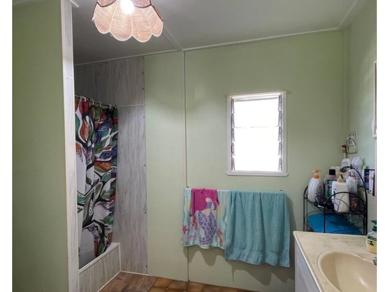 122 Constance Street, Mareeba QLD 4880
