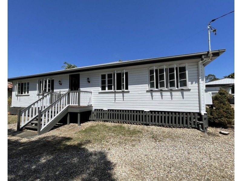 114 Constance Street, Mareeba QLD 4880