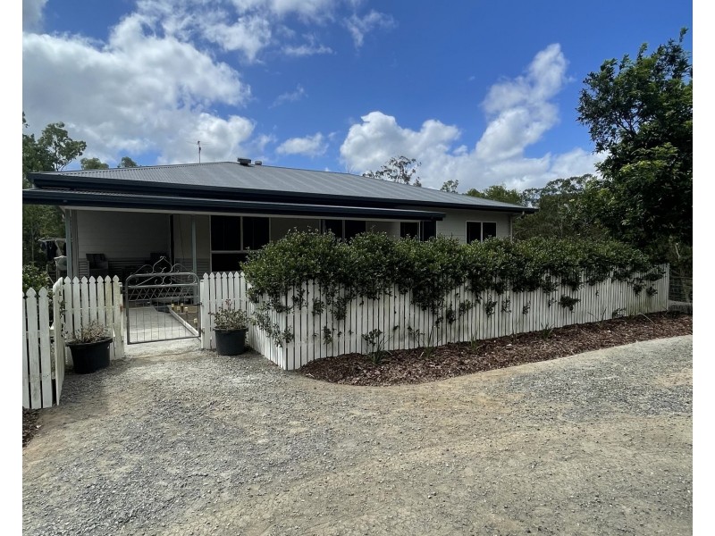 92 Grievson Road, Koah QLD 4881