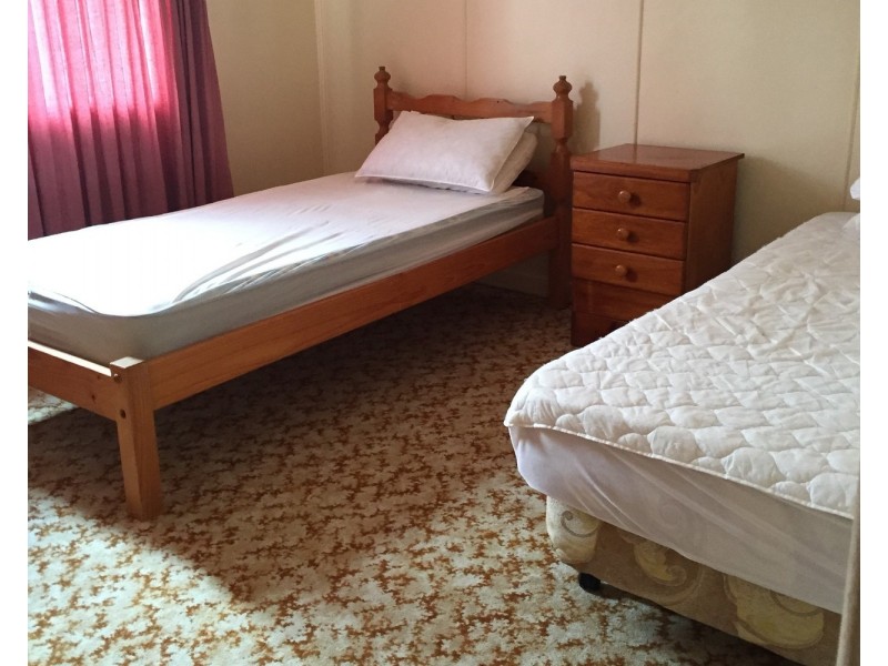 184 Walsh Street, Mareeba QLD 4880