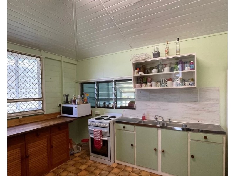 122 Constance Street, Mareeba QLD 4880