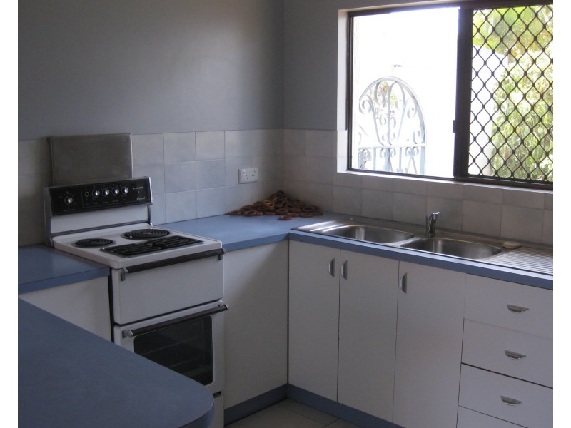 1/118 Walsh Street, Mareeba QLD 4880