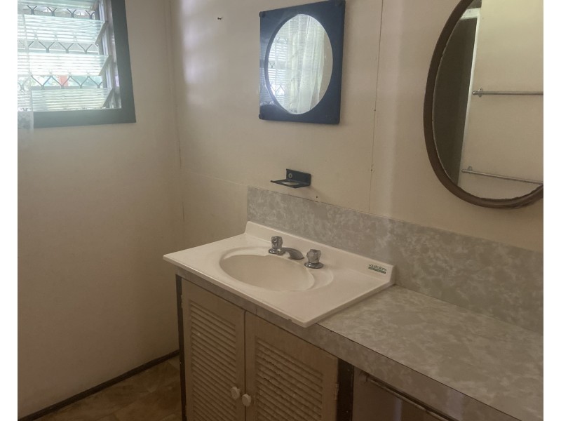 100 Walsh Street, Mareeba QLD 4880