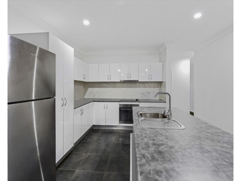 Karobean Drive, Mareeba QLD 4880