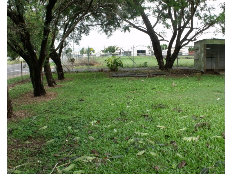 1 Strattman Street, Mareeba QLD 4880