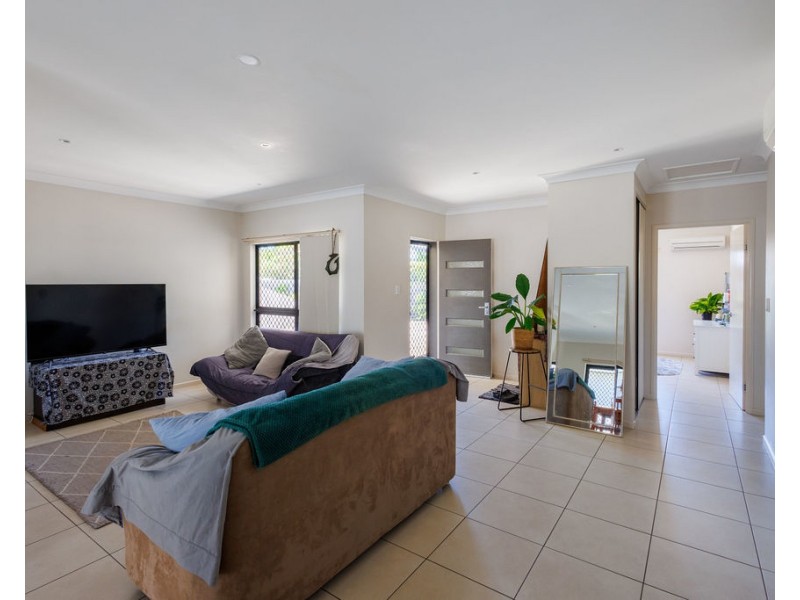 1 & 2/9 Haren Street, Mareeba QLD 4880