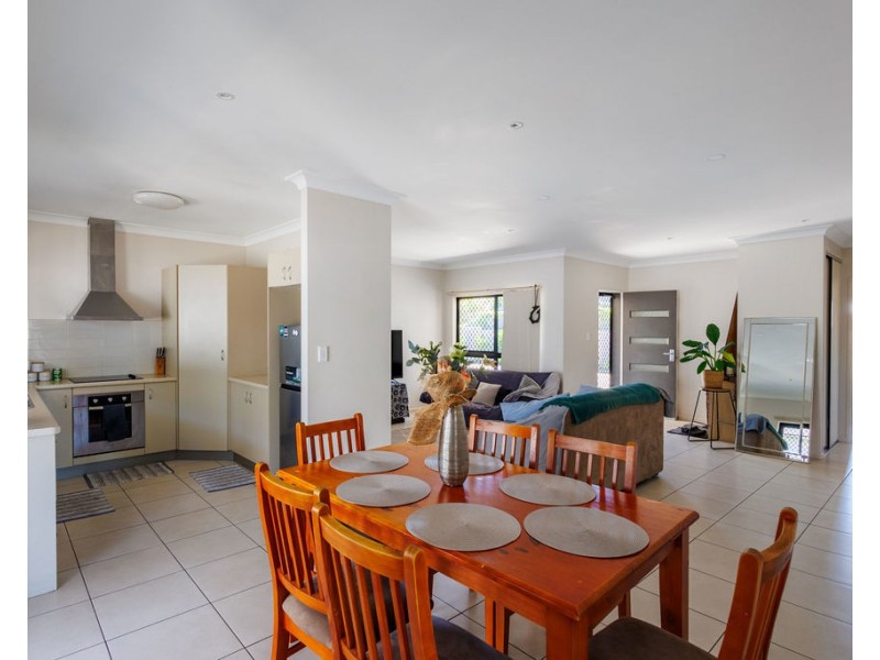 1 & 2/9 Haren Street, Mareeba QLD 4880