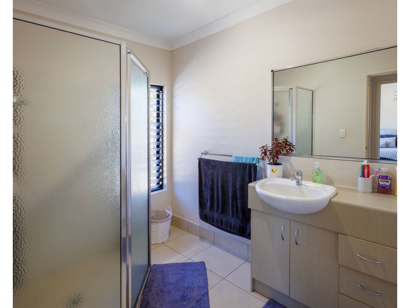 1 & 2/9 Haren Street, Mareeba QLD 4880