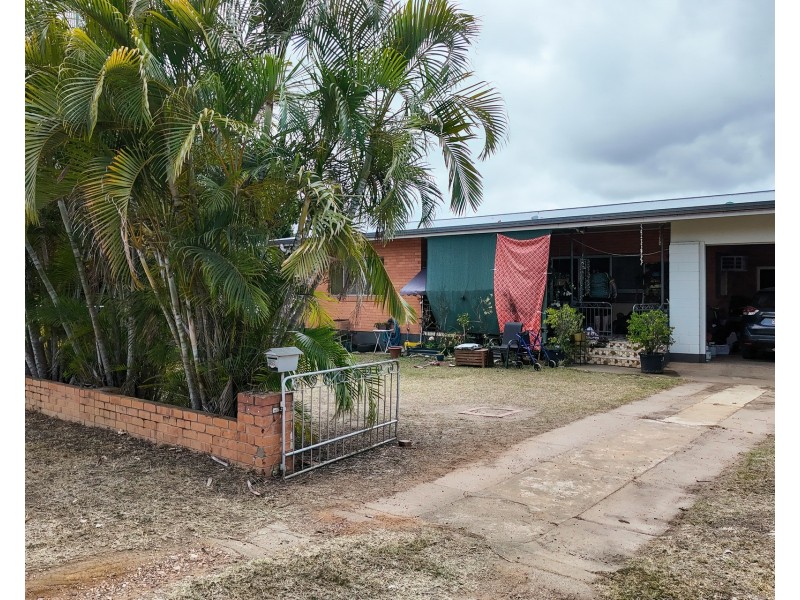 71 Walsh Street, Mareeba QLD 4880