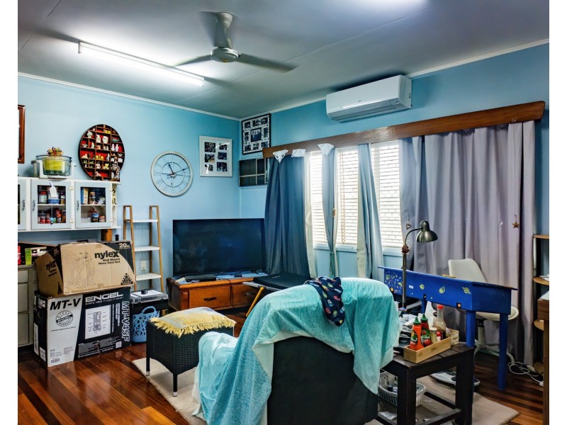 71 Walsh Street, Mareeba QLD 4880