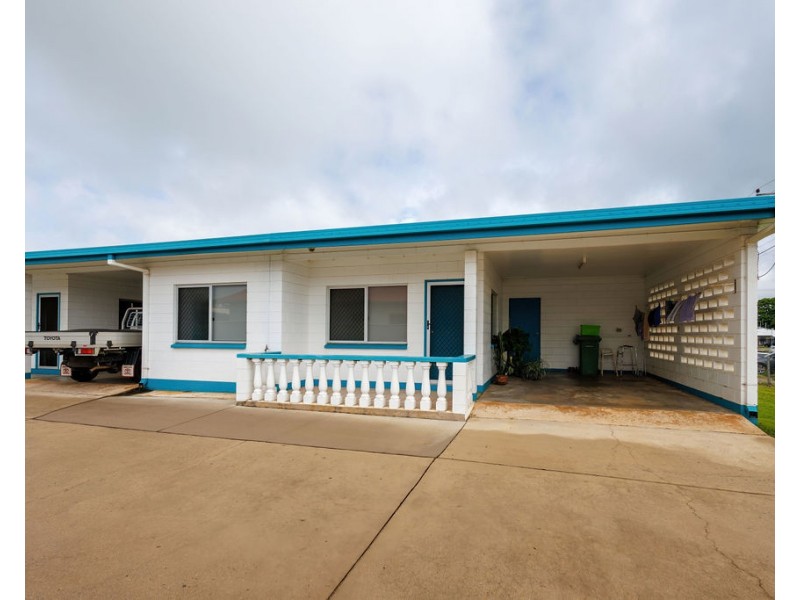 114  Walsh Street, Mareeba QLD 4880