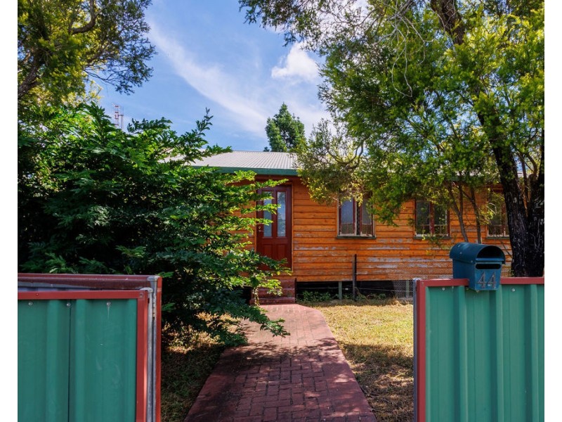 44 Walsh Street, Mareeba QLD 4880