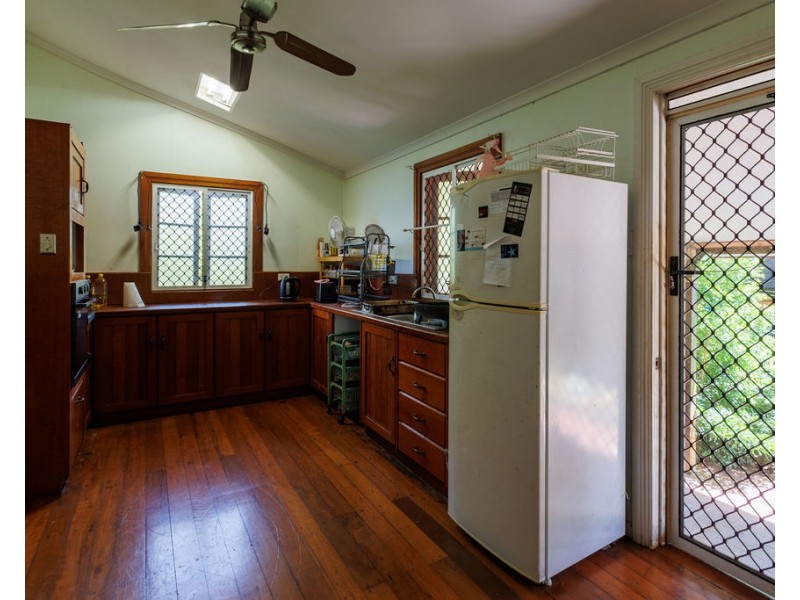 44 Walsh Street, Mareeba QLD 4880