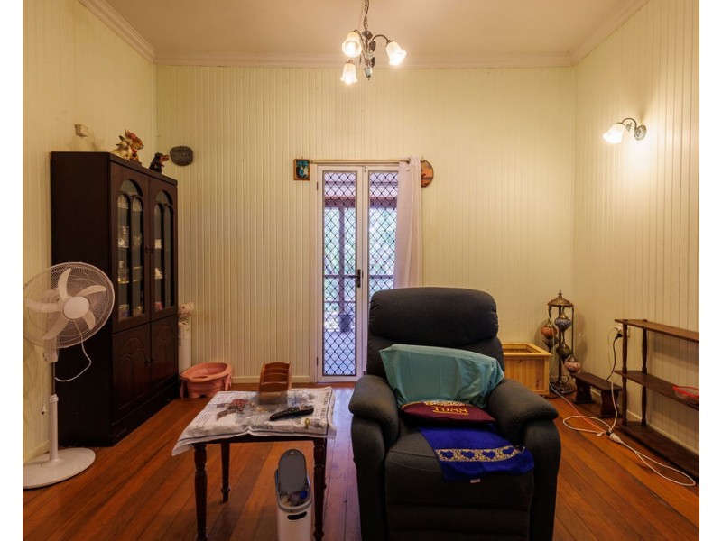 44 Walsh Street, Mareeba QLD 4880