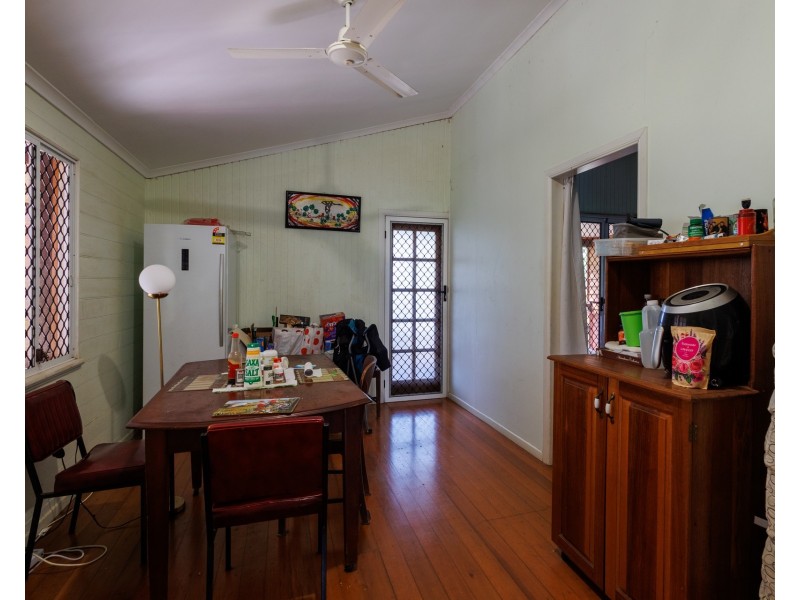 44 Walsh Street, Mareeba QLD 4880