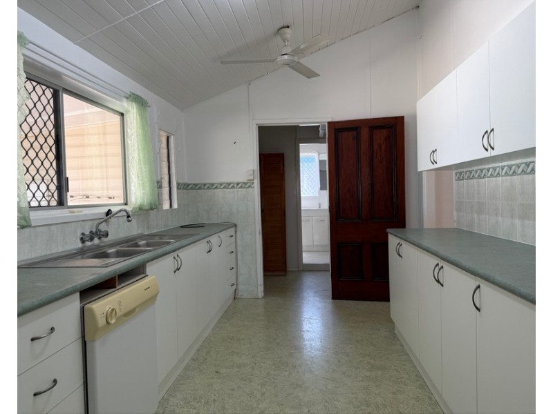 Atherton Street, Mareeba QLD 4880