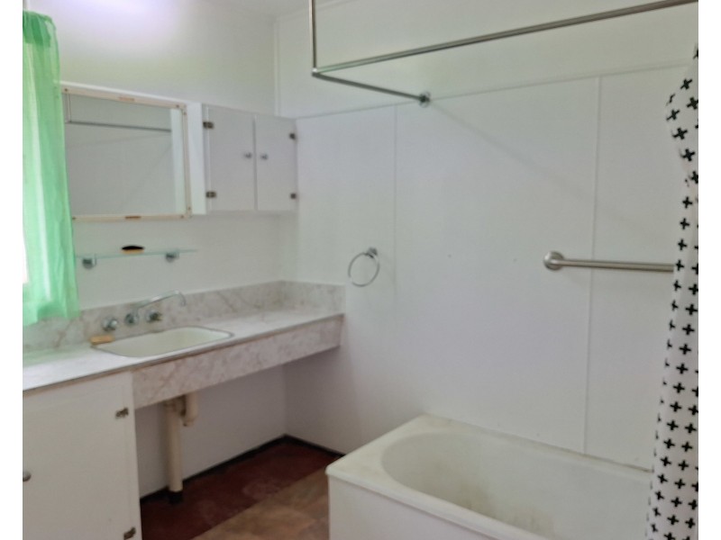 Walsh Street, Mareeba QLD 4880