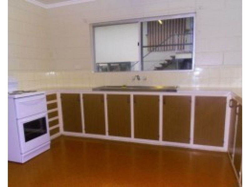 1/73 Vaughan Street, Mareeba QLD 4880