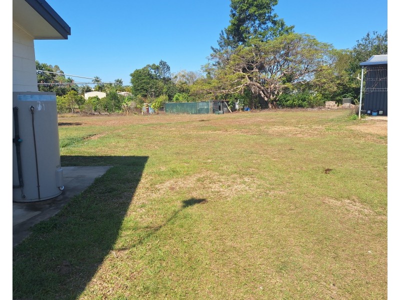 Ferretti Close, Mareeba QLD 4880