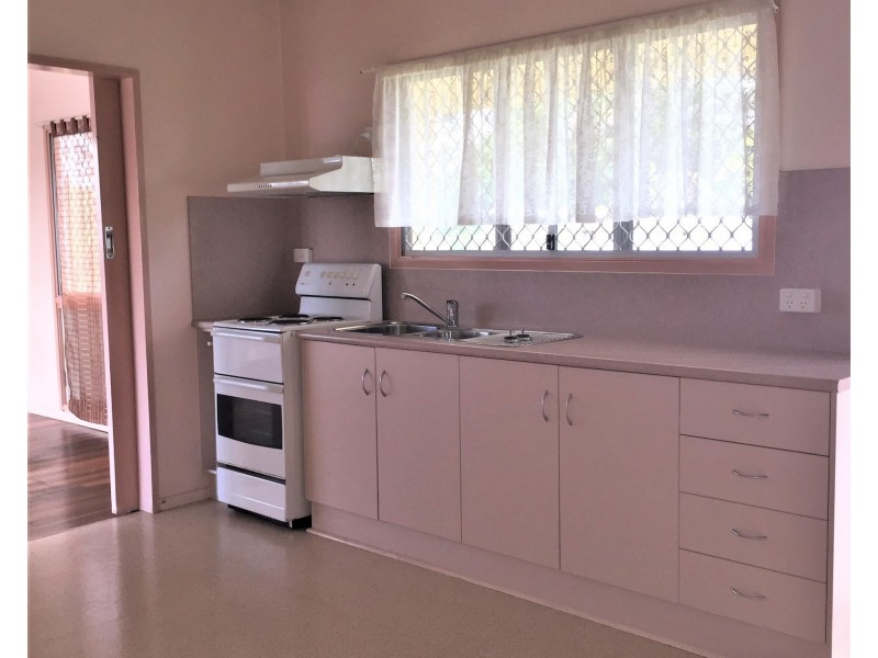 49 Costin Street, Mareeba QLD 4880