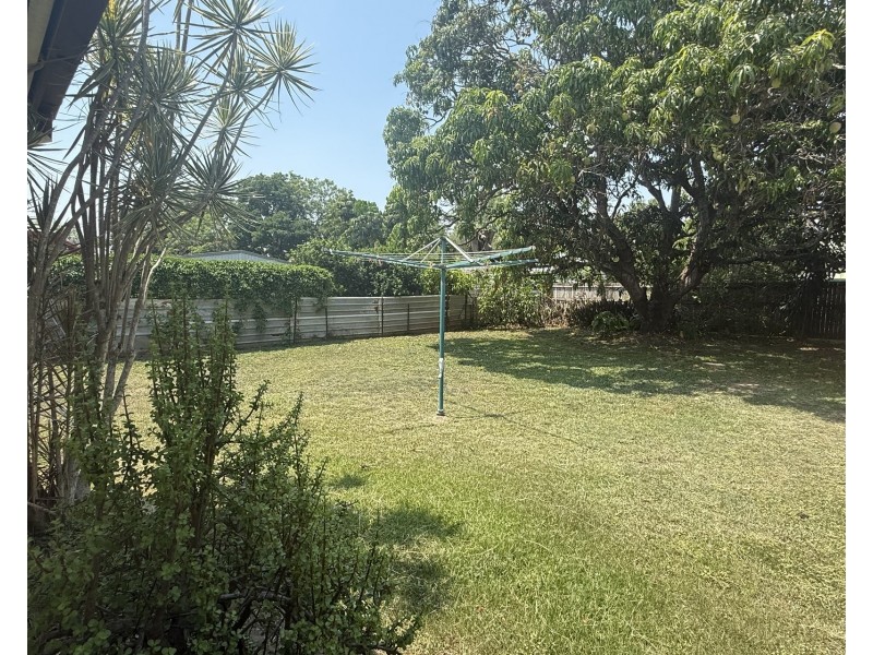 42 Abbott Street, Mareeba QLD 4880