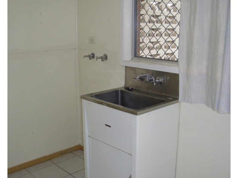 Morrow Street, Mareeba QLD 4880