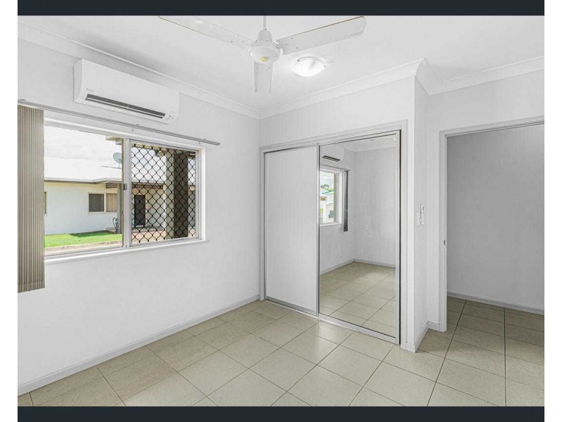 Walsh Street, Mareeba QLD 4880