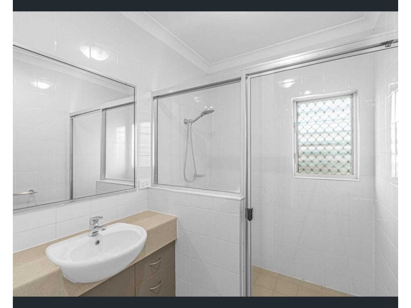 Walsh Street, Mareeba QLD 4880